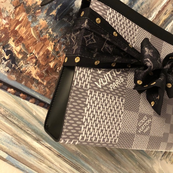 Brand new Louis Vuitton voyage mm bandeau bundle - Picture 4 of 16